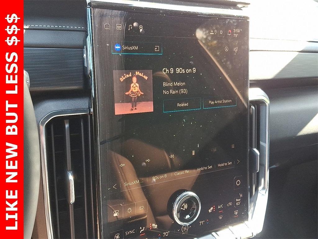 used 2025 GMC Acadia car, priced at $45,723