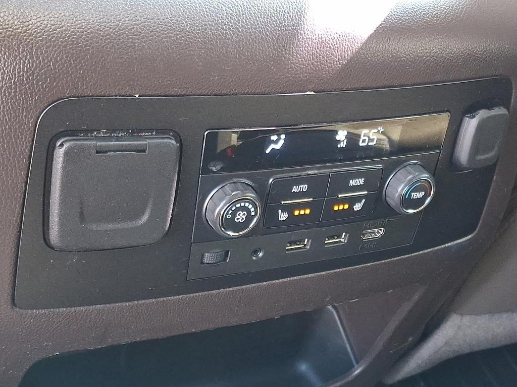 used 2018 GMC Yukon car, priced at $35,785