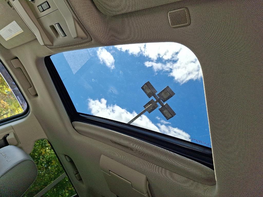 used 2018 GMC Yukon car, priced at $35,785