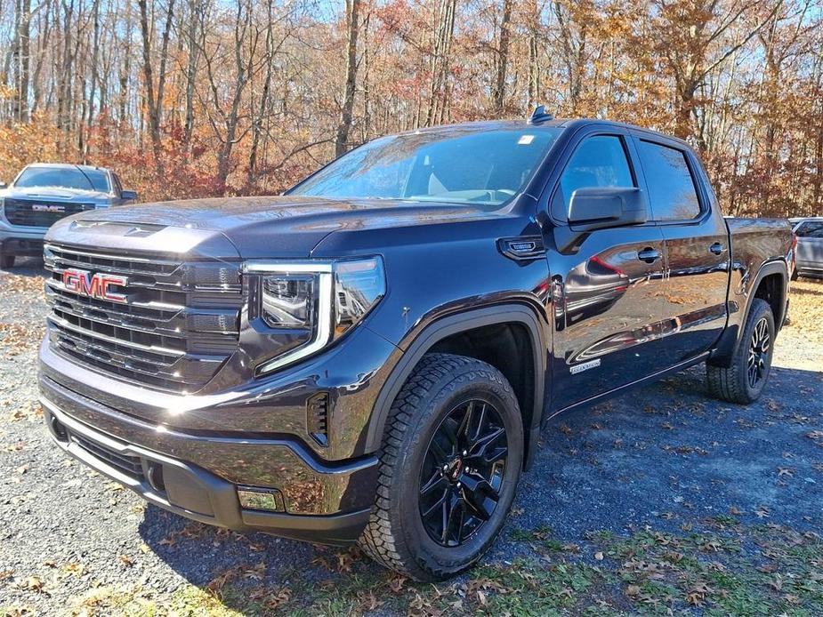 new 2025 GMC Sierra 1500 car, priced at $55,890