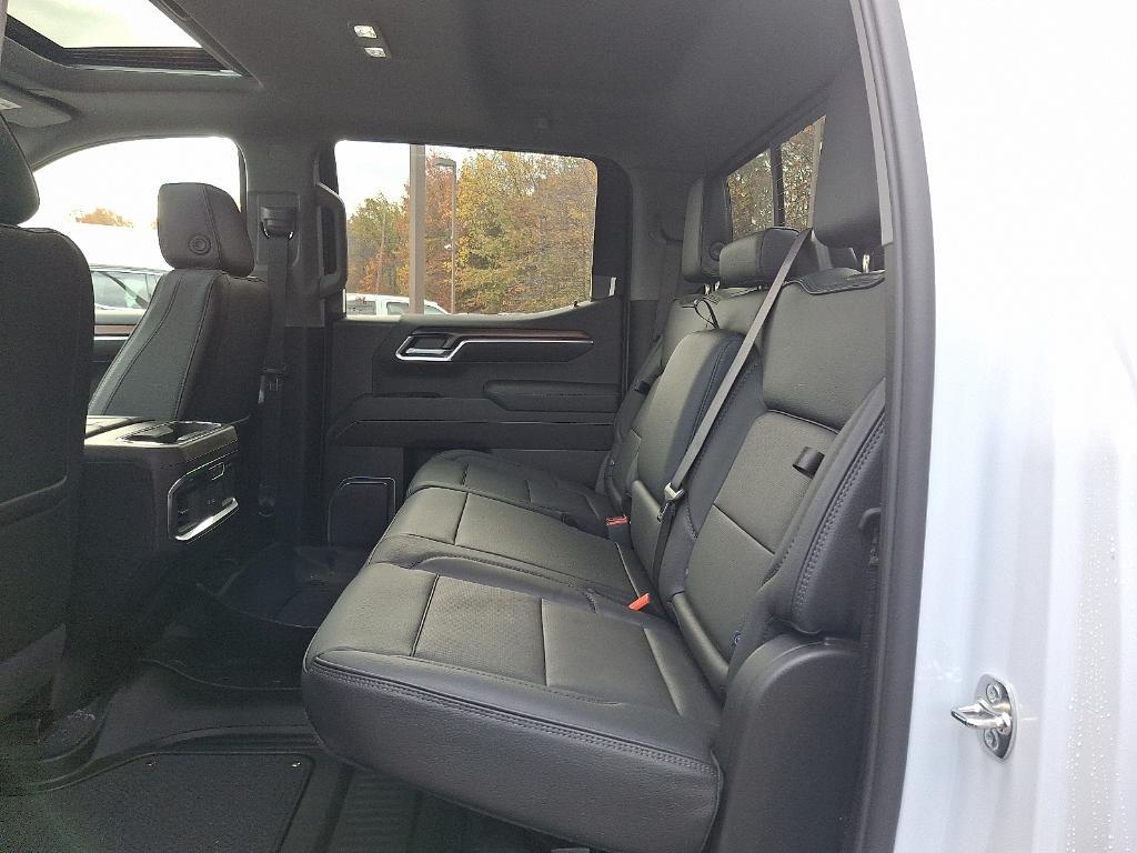 new 2026 GMC Sierra 1500 car, priced at $73,670