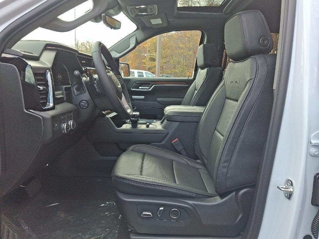 new 2026 GMC Sierra 1500 car, priced at $73,670