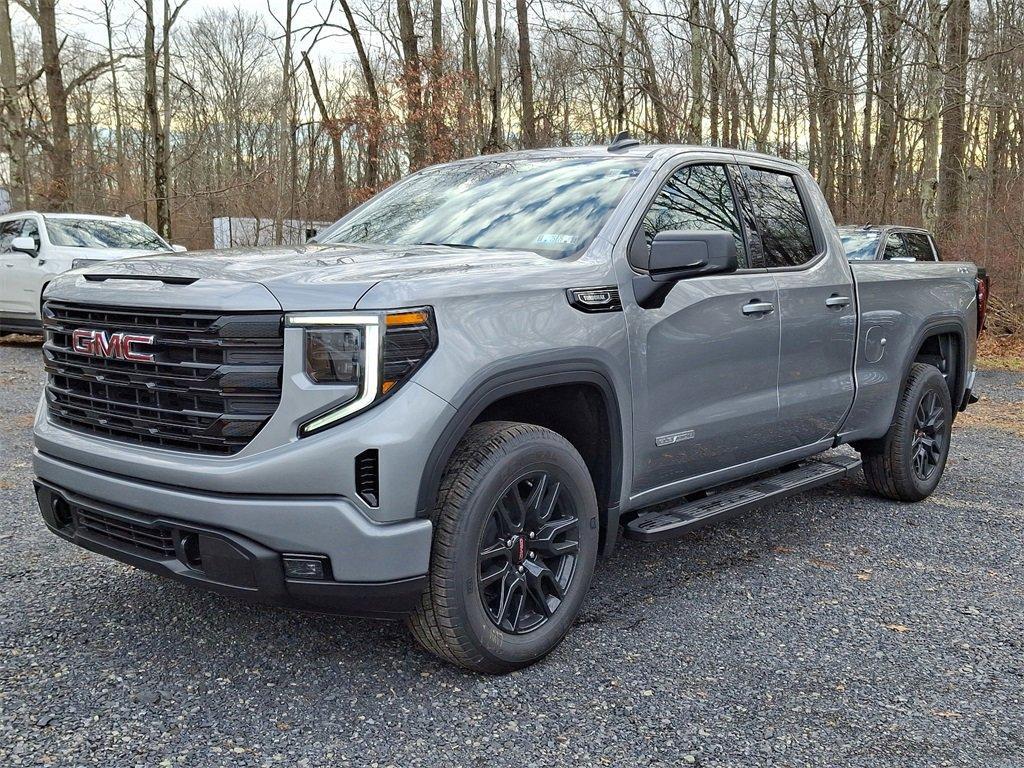 new 2025 GMC Sierra 1500 car, priced at $51,335