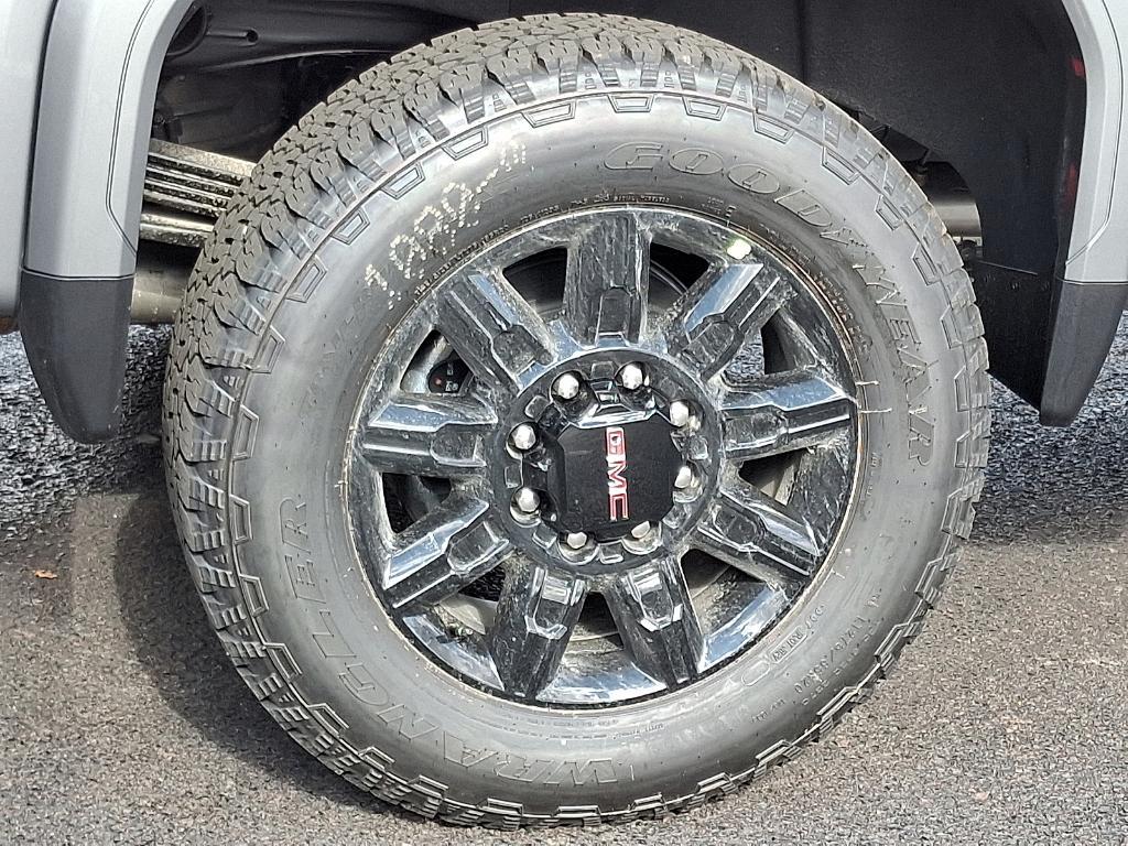 new 2026 GMC Sierra 2500 car, priced at $89,780