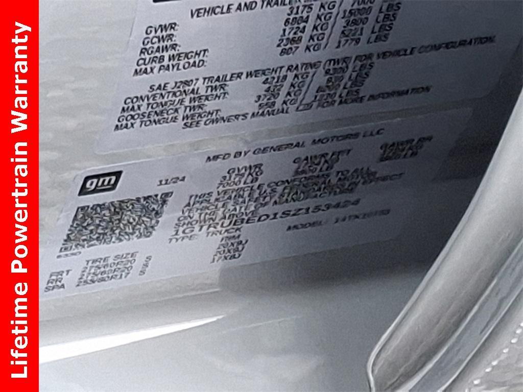 new 2025 GMC Sierra 1500 car, priced at $53,085