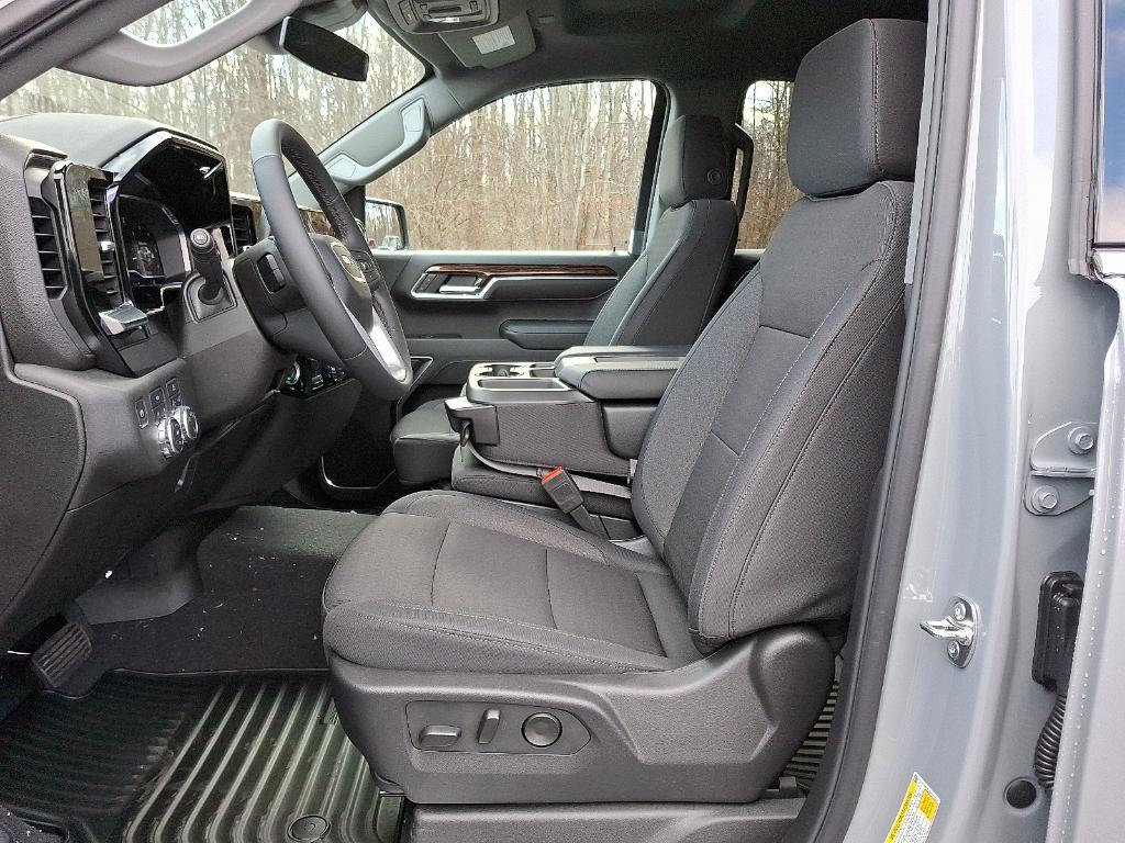 new 2025 GMC Sierra 1500 car, priced at $51,835