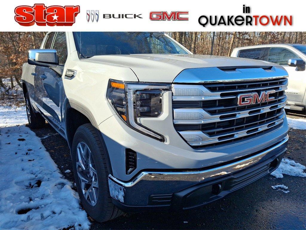 new 2025 GMC Sierra 1500 car, priced at $54,585