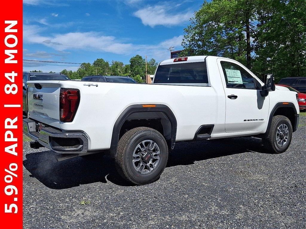 new 2025 GMC Sierra 3500 car, priced at $50,325