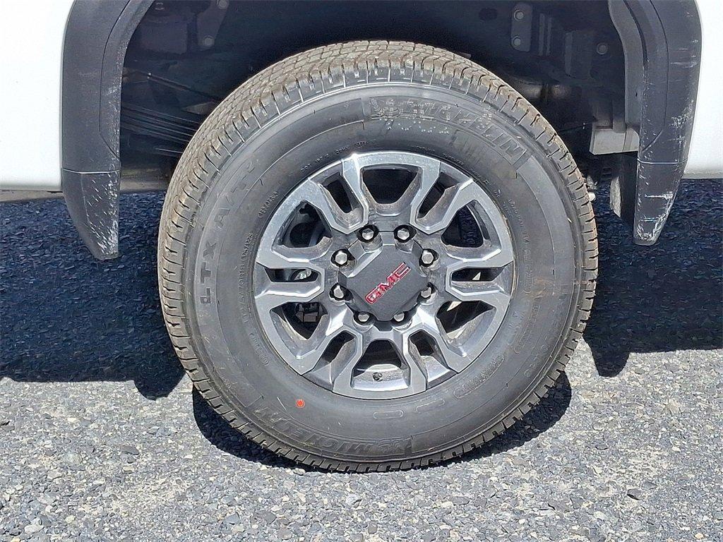 new 2025 GMC Sierra 3500 car, priced at $51,325