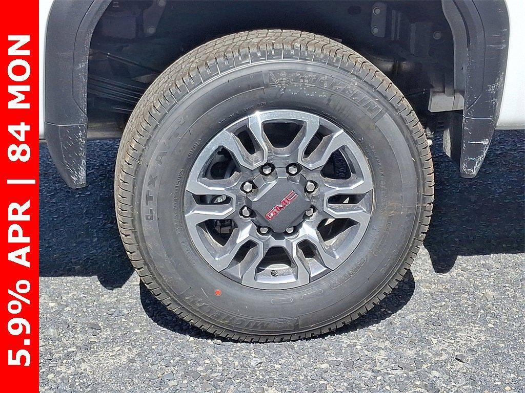 new 2025 GMC Sierra 3500 car, priced at $50,325