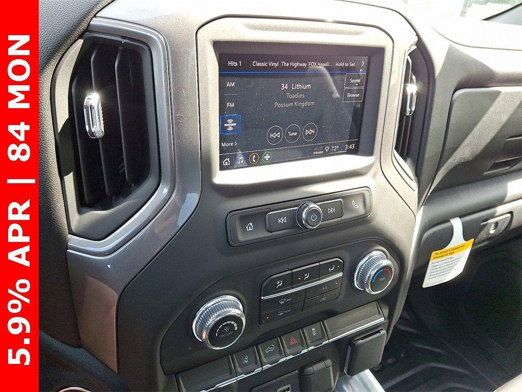 new 2025 GMC Sierra 3500 car, priced at $50,325