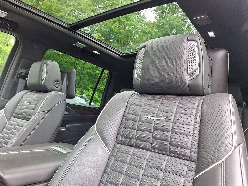 used 2023 Cadillac Escalade ESV car, priced at $84,995