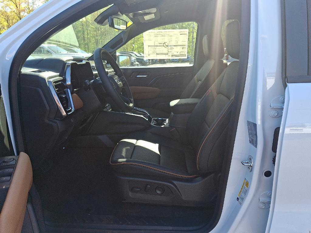 new 2025 GMC Canyon car, priced at $54,875