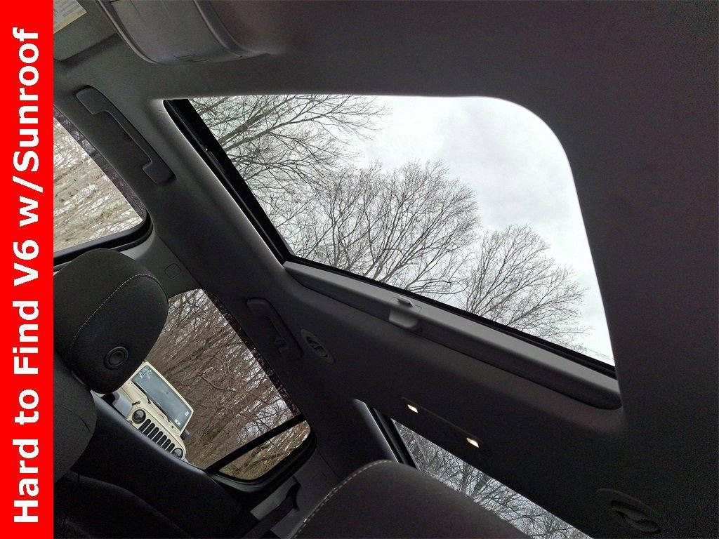 used 2021 GMC Acadia car, priced at $25,995