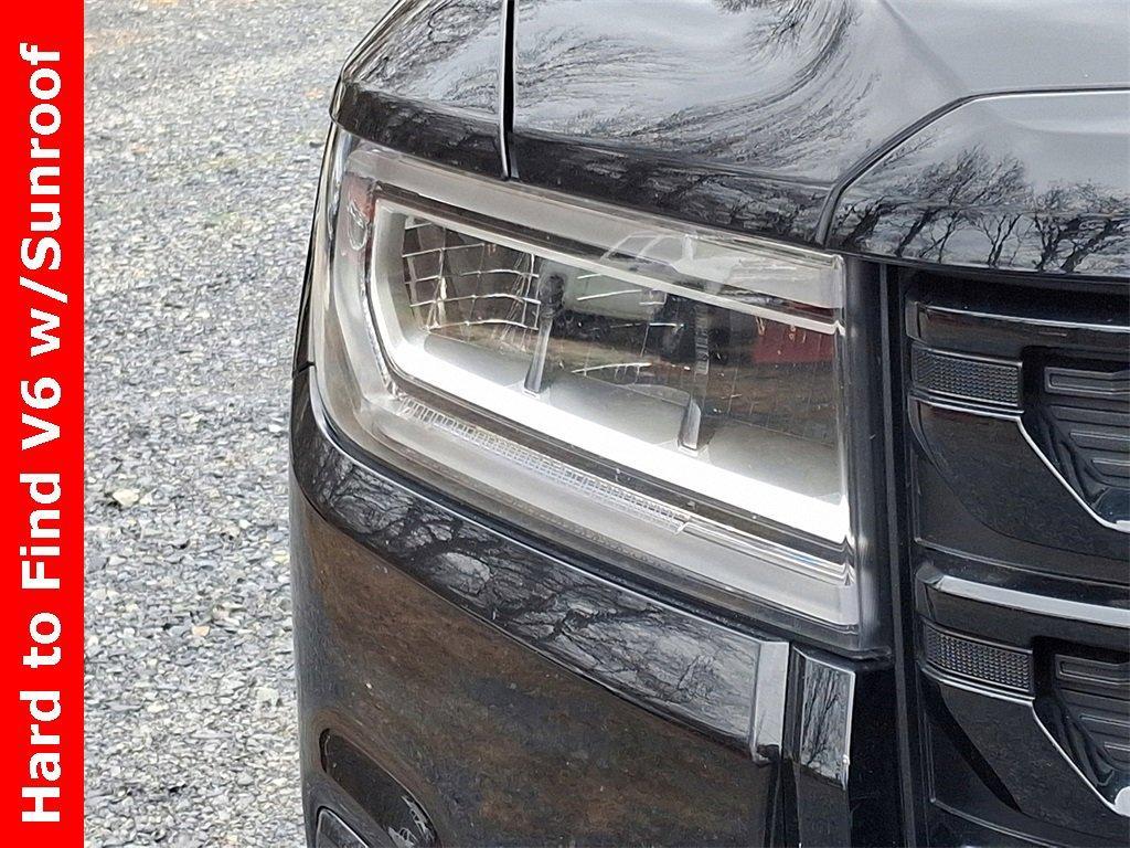used 2021 GMC Acadia car, priced at $25,995