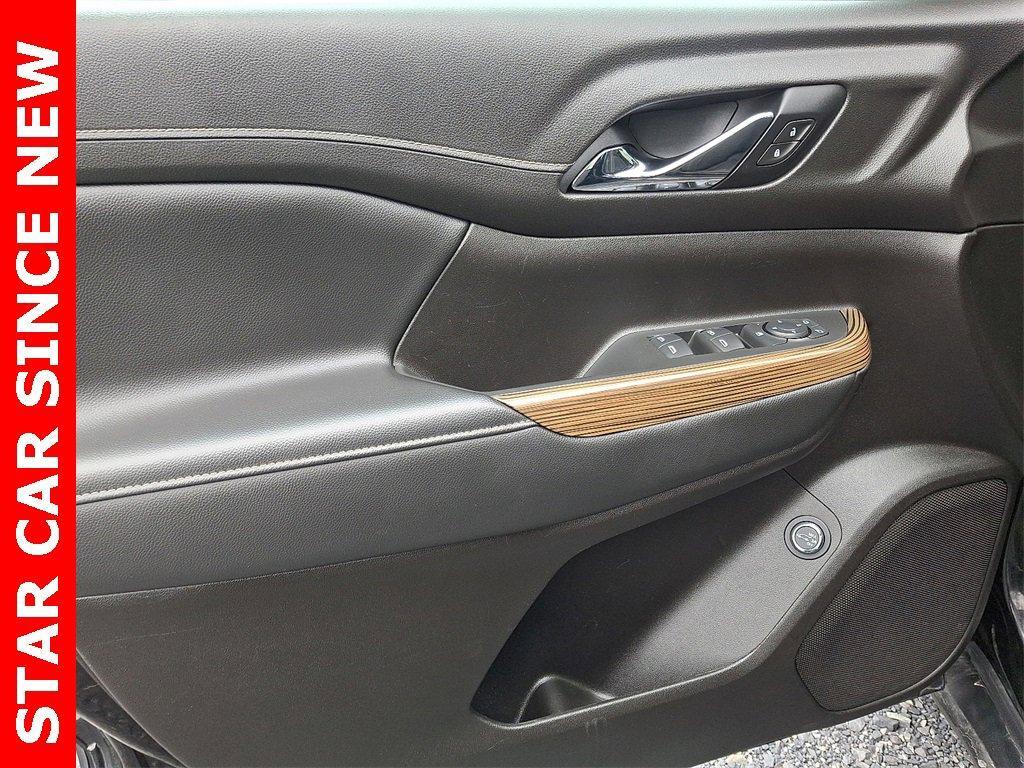 used 2021 GMC Acadia car, priced at $23,894