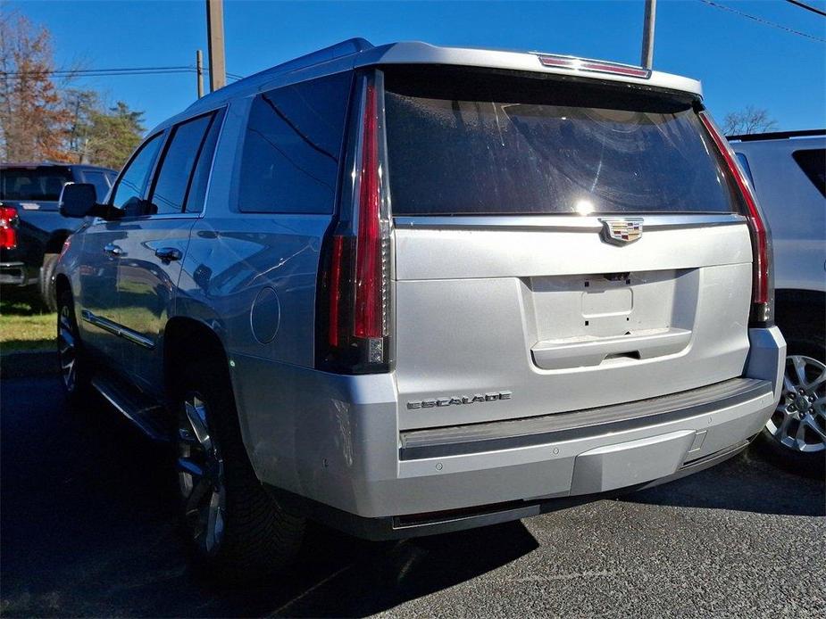 used 2017 Cadillac Escalade car, priced at $26,995