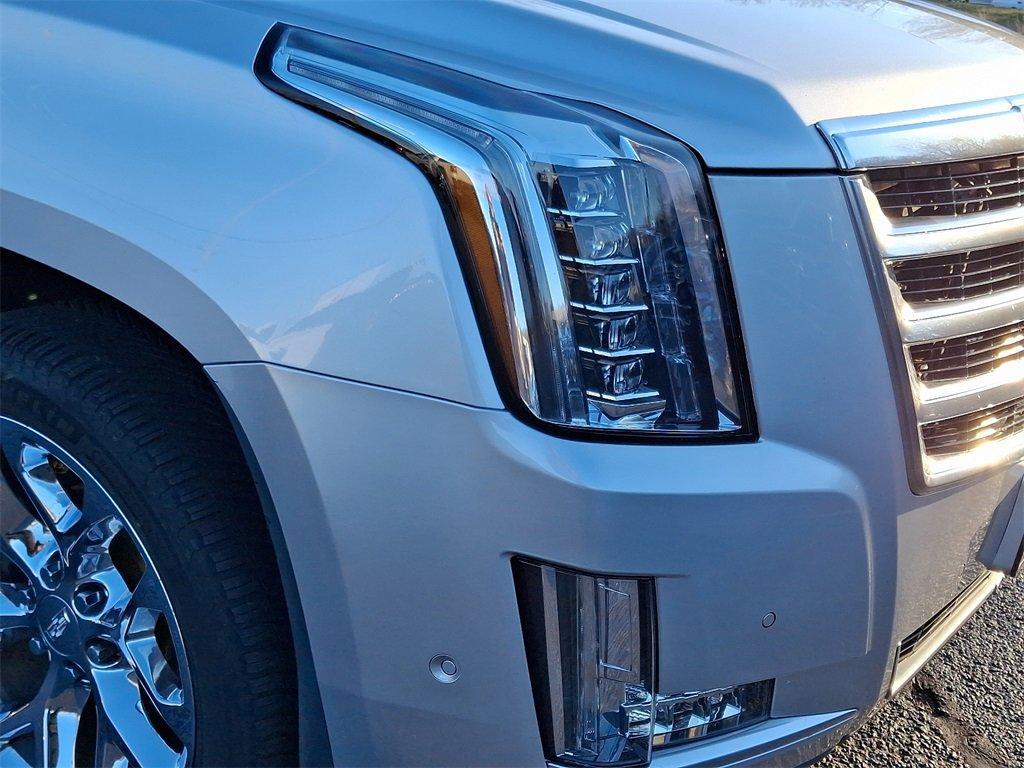 used 2017 Cadillac Escalade car, priced at $25,999