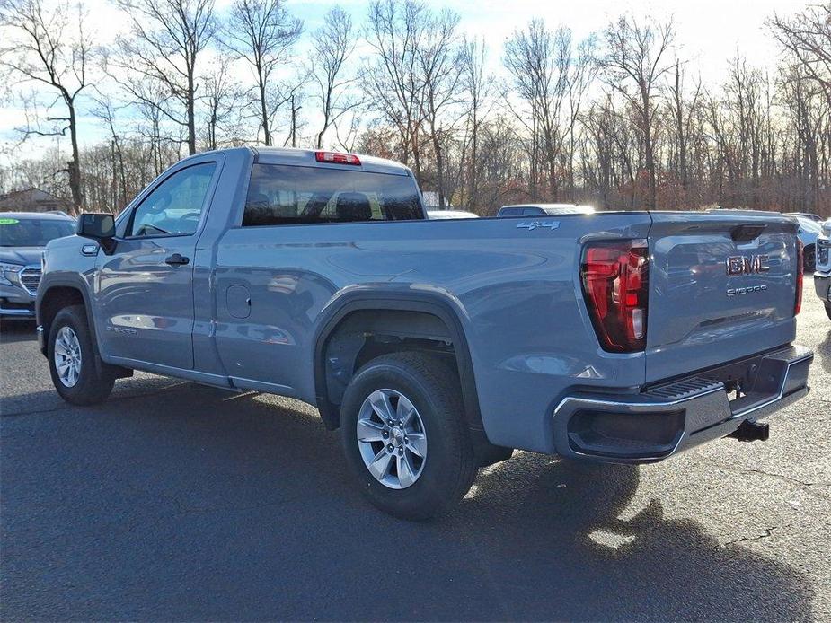 new 2025 GMC Sierra 1500 car, priced at $43,820