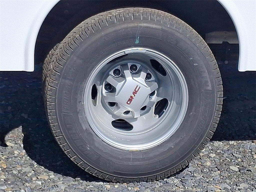 new 2025 GMC Sierra 3500 car, priced at $71,583