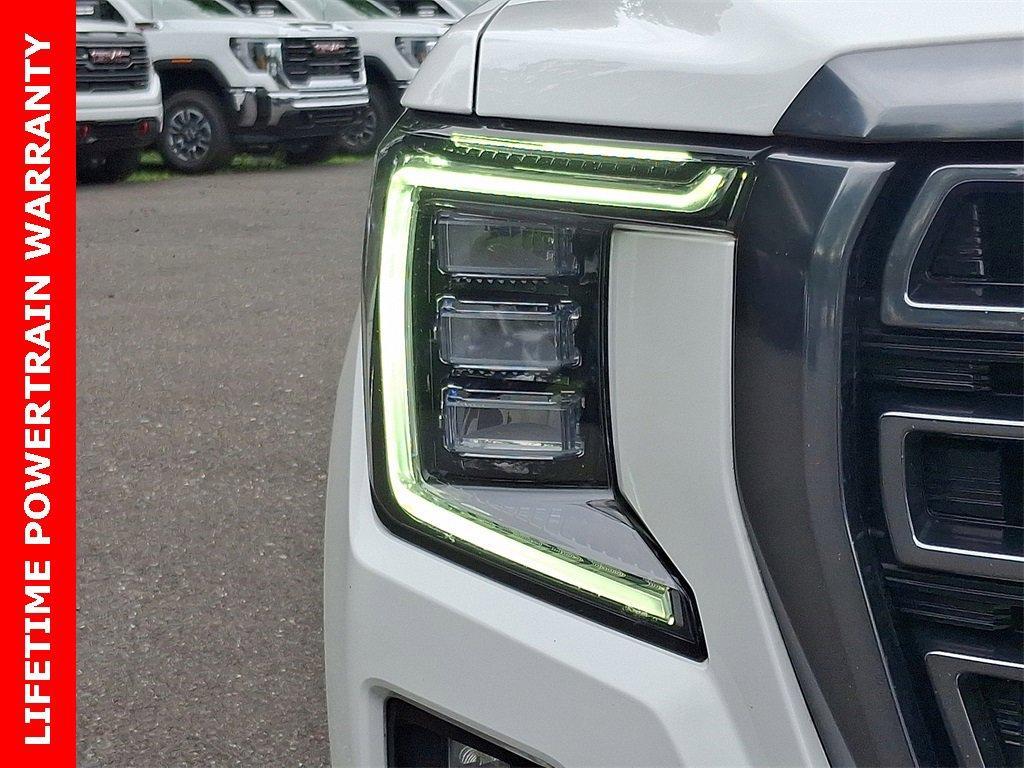 used 2023 GMC Yukon car, priced at $60,999