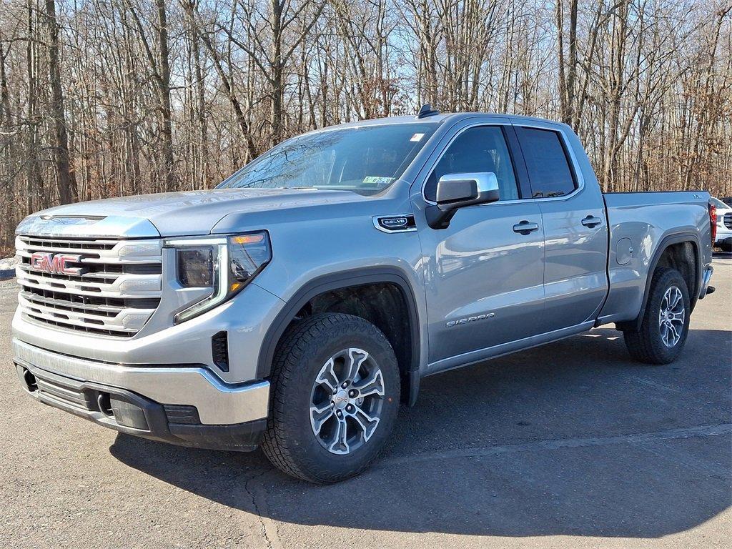 new 2025 GMC Sierra 1500 car, priced at $49,620