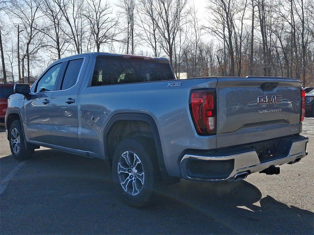 new 2025 GMC Sierra 1500 car, priced at $49,620