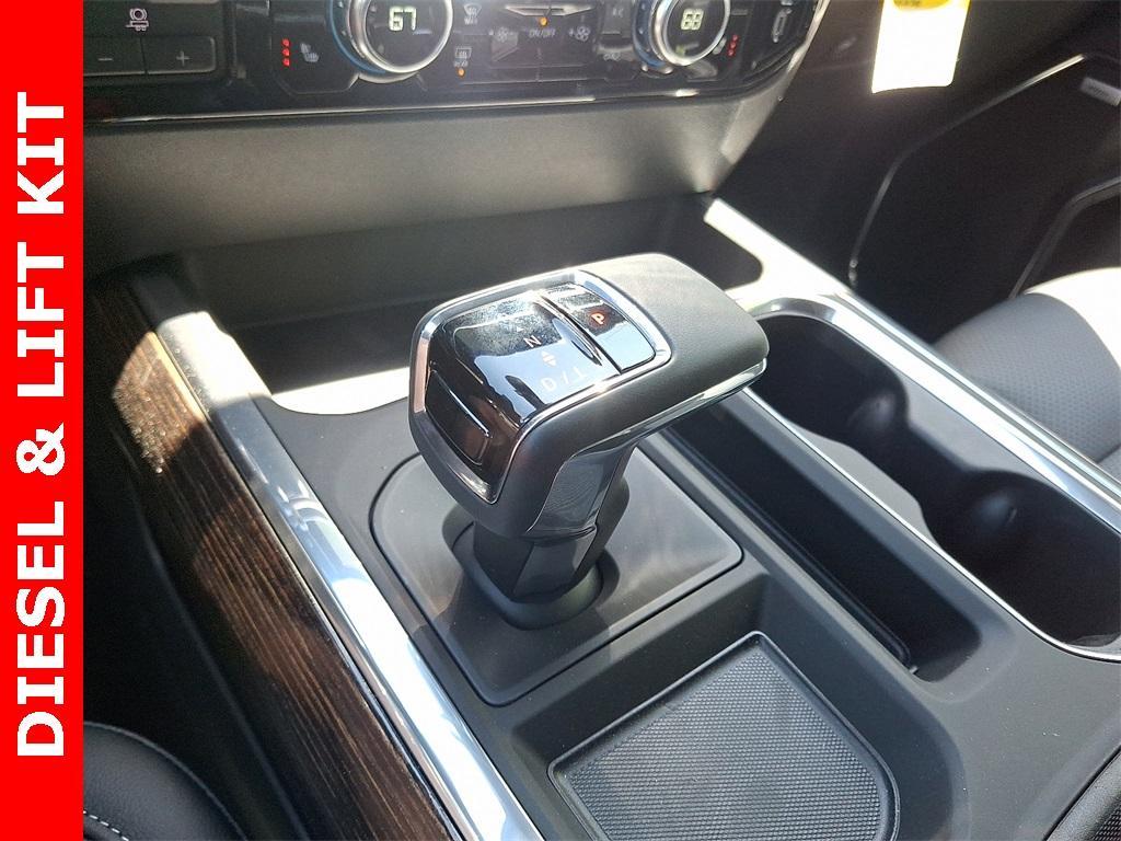 new 2025 GMC Sierra 1500 car, priced at $67,670