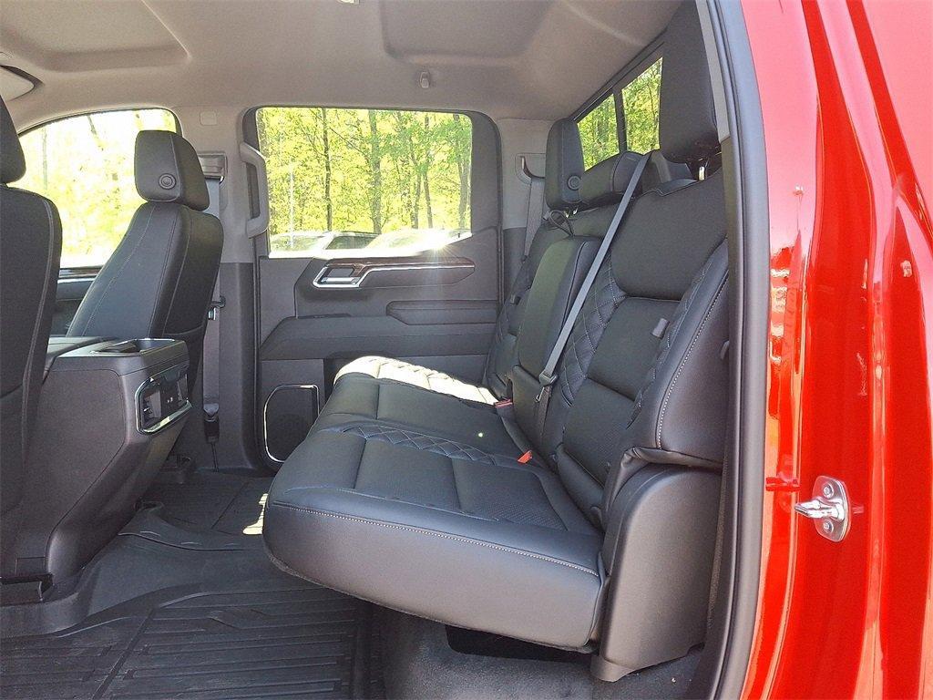 new 2025 GMC Sierra 1500 car, priced at $68,670