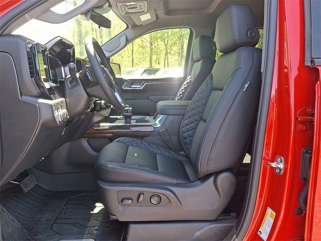 new 2025 GMC Sierra 1500 car, priced at $68,670