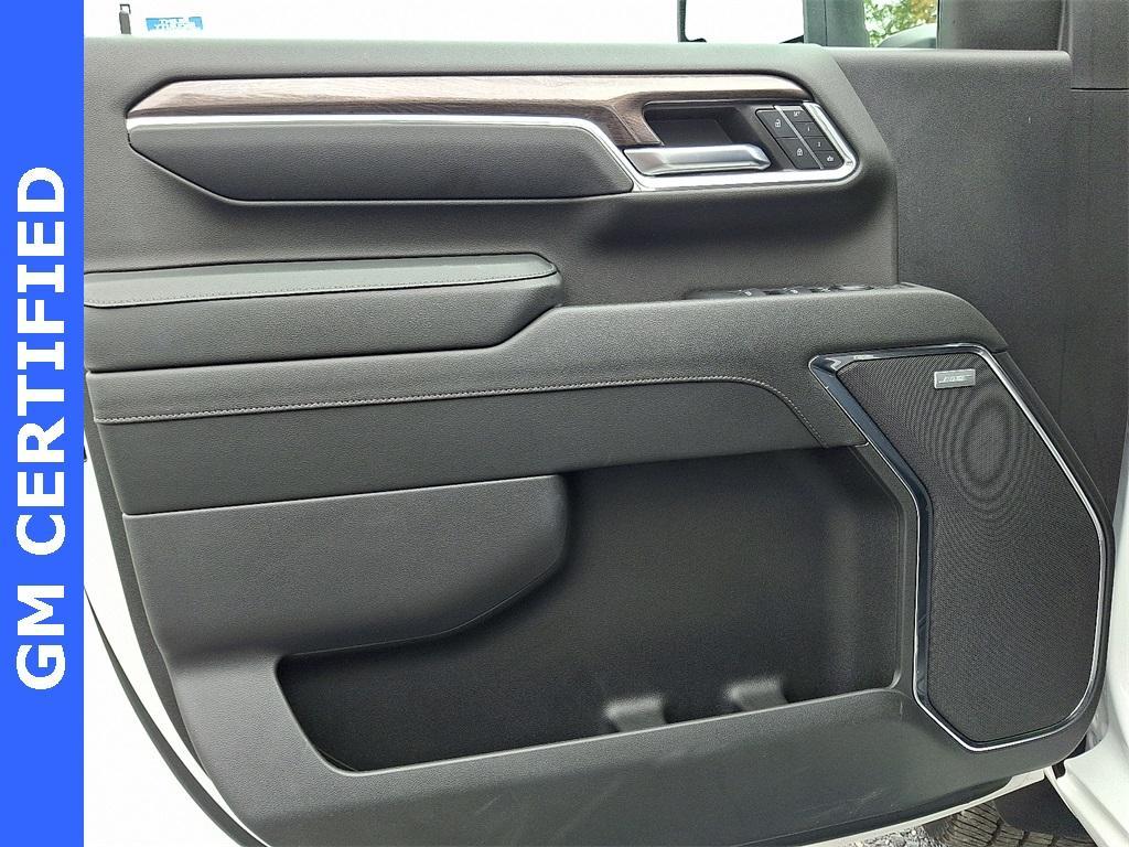 used 2024 Chevrolet Silverado 2500 car, priced at $70,462