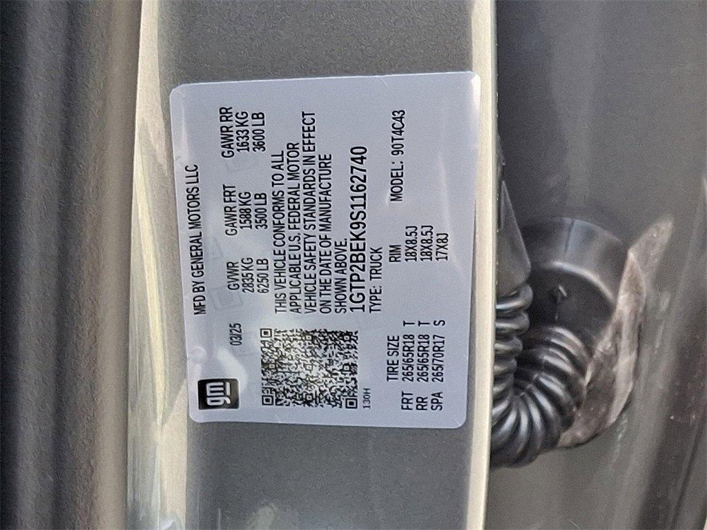 new 2025 GMC Canyon car, priced at $46,885