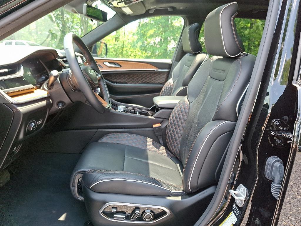 used 2023 Jeep Grand Cherokee L car, priced at $53,995