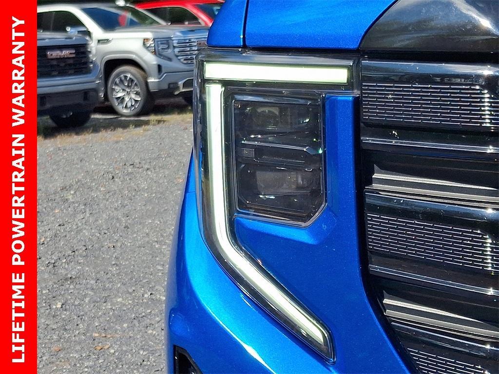 used 2022 GMC Sierra 1500 car, priced at $39,486