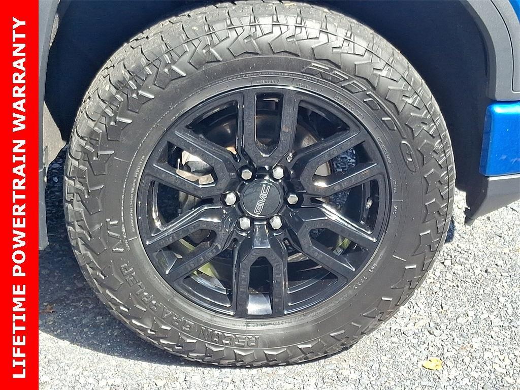 used 2022 GMC Sierra 1500 car, priced at $39,486