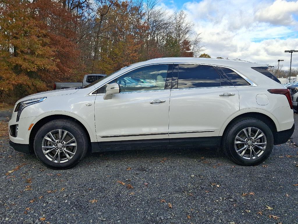 used 2022 Cadillac XT5 car, priced at $31,998