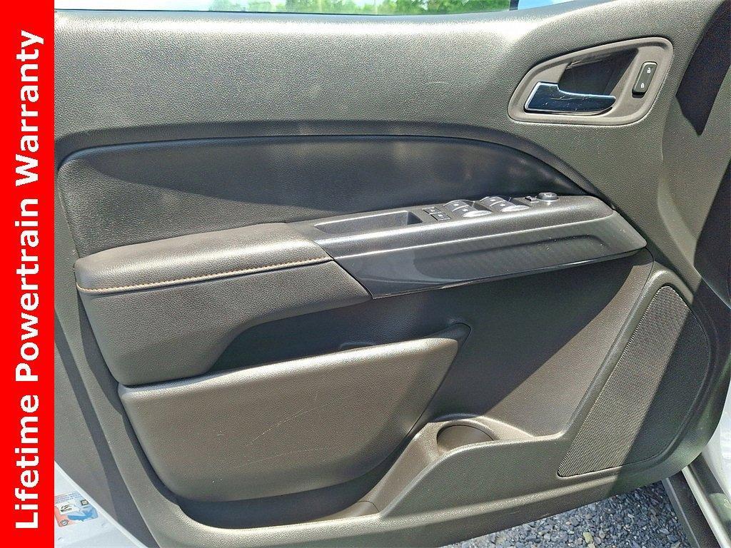 used 2022 GMC Canyon car, priced at $36,887