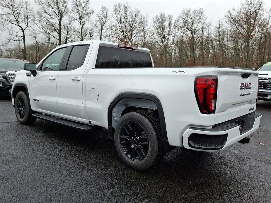 new 2025 GMC Sierra 1500 car, priced at $57,585