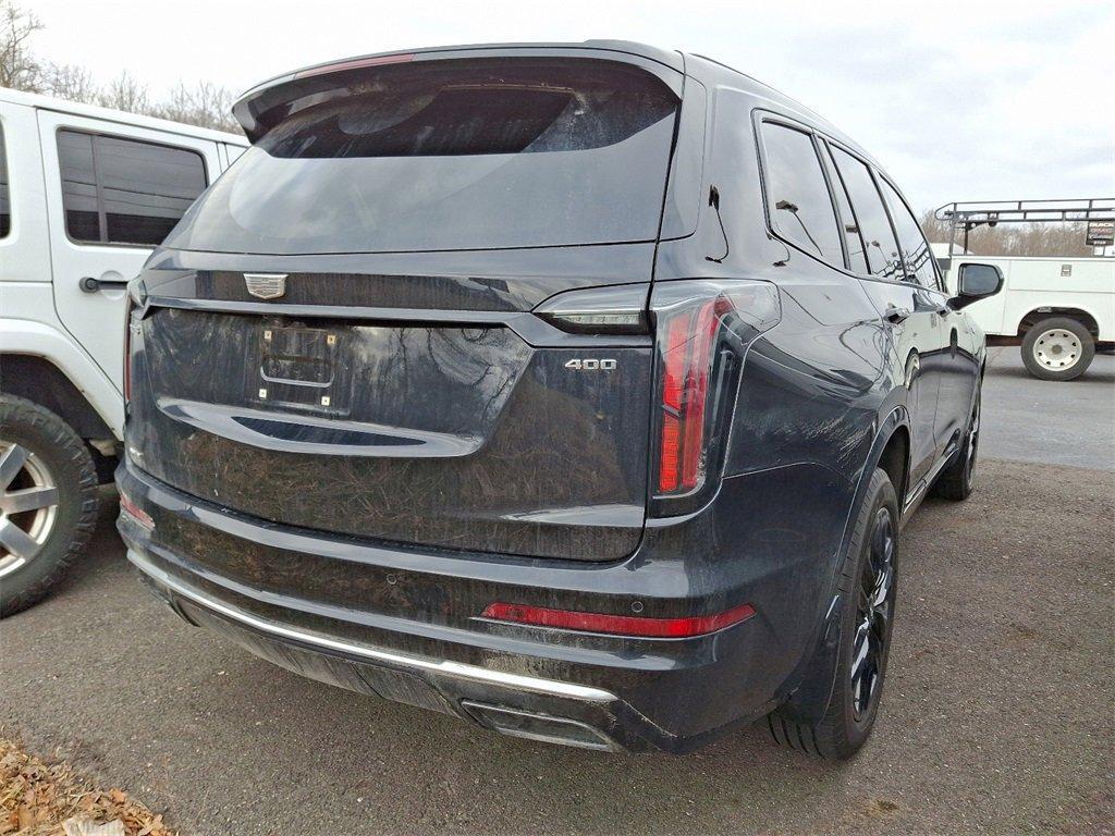 used 2022 Cadillac XT6 car, priced at $41,995