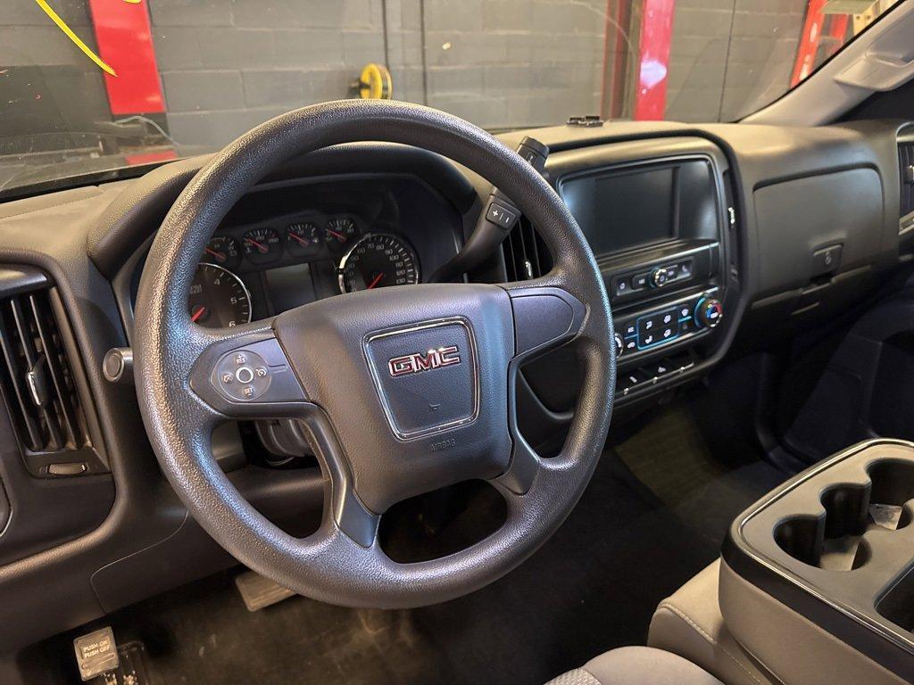 used 2018 GMC Sierra 1500 car, priced at $28,995