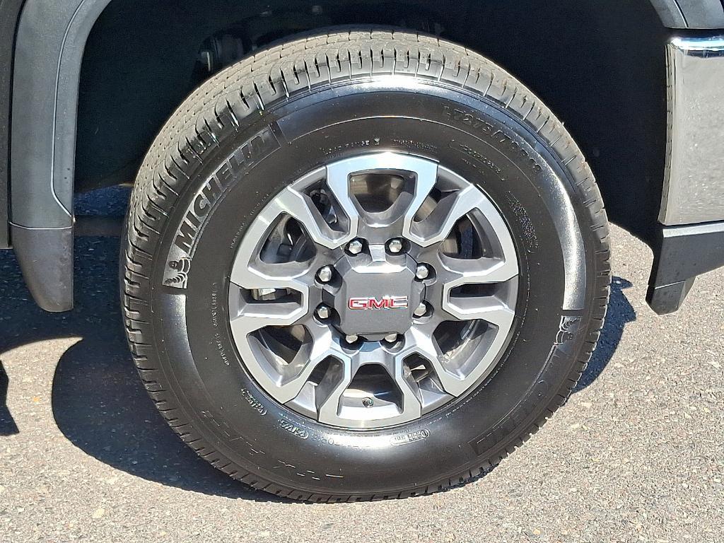 used 2021 GMC Sierra 2500 car, priced at $50,995