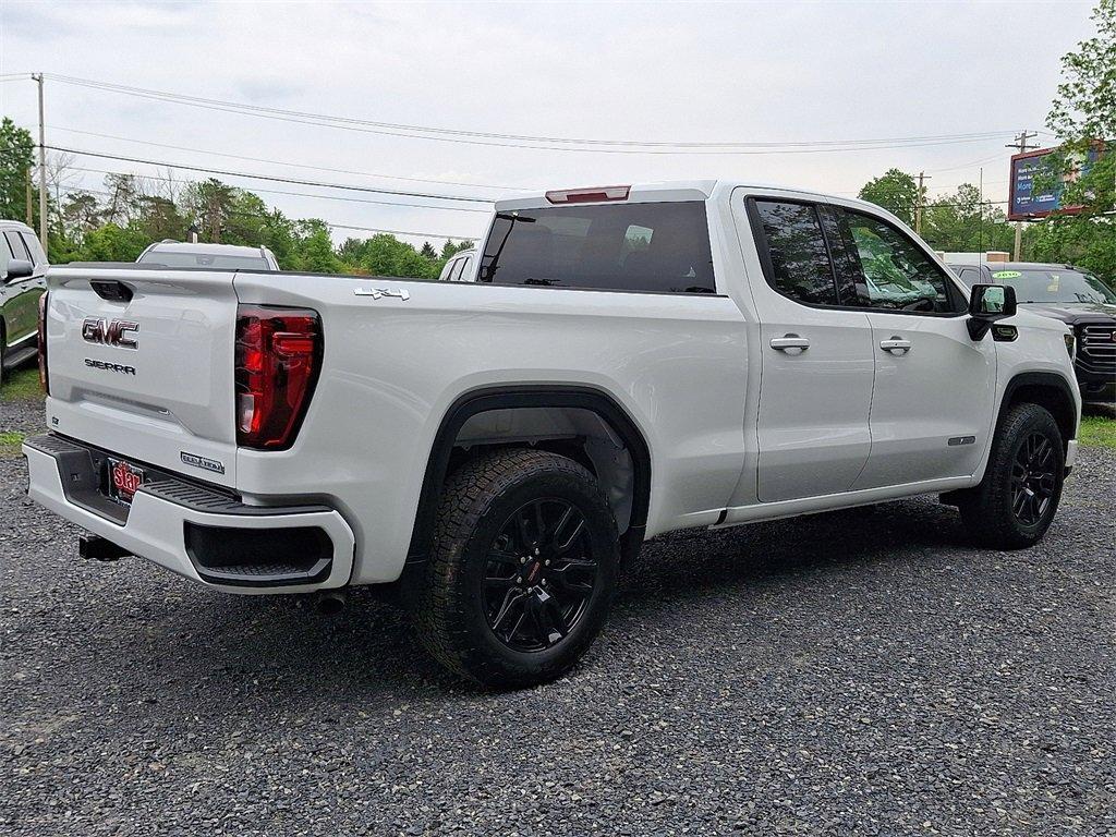 new 2025 GMC Sierra 1500 car, priced at $45,095