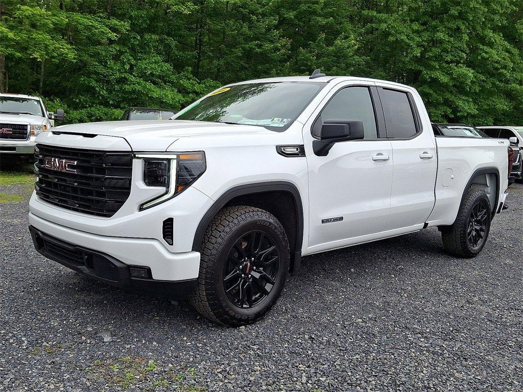 new 2025 GMC Sierra 1500 car, priced at $45,595
