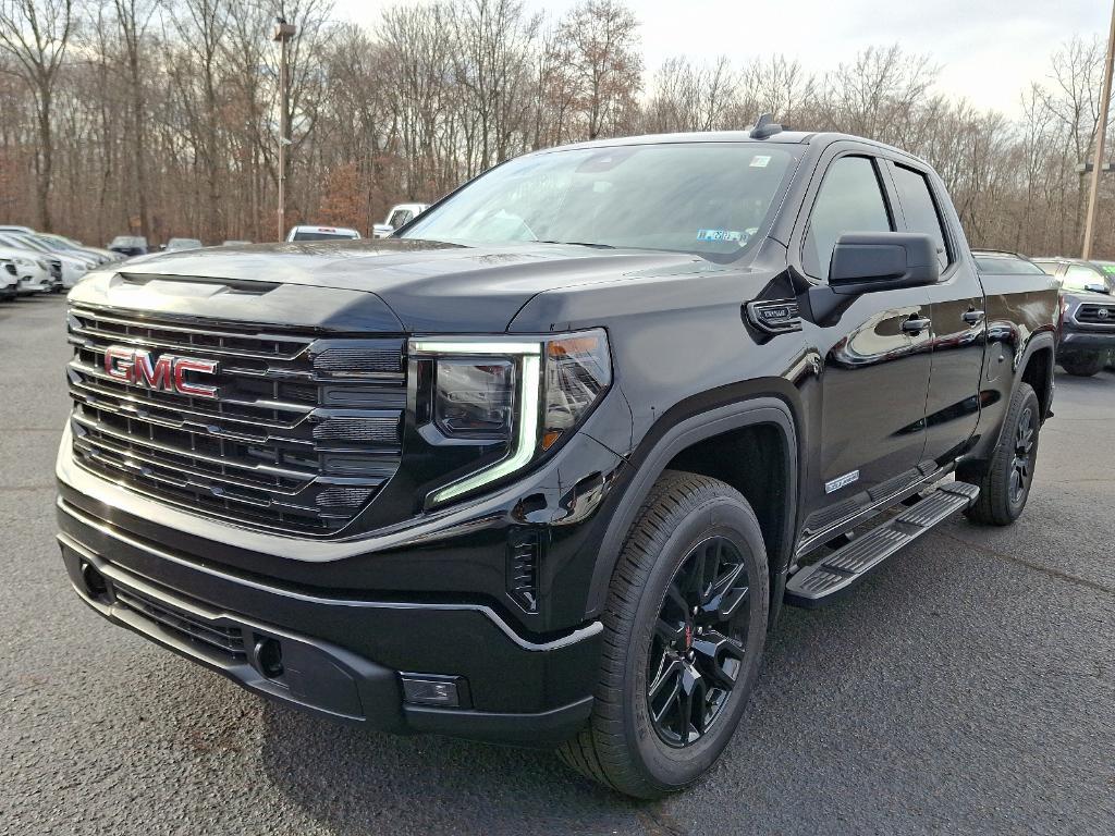 new 2025 GMC Sierra 1500 car, priced at $51,335