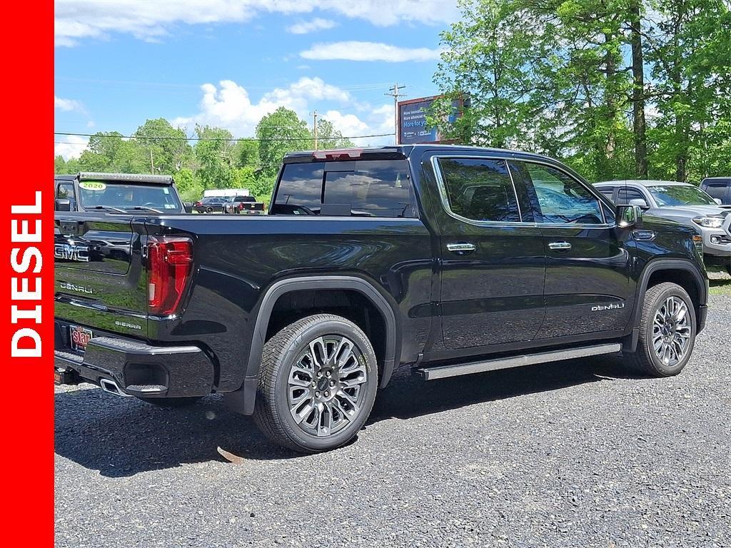 new 2025 GMC Sierra 1500 car, priced at $76,055