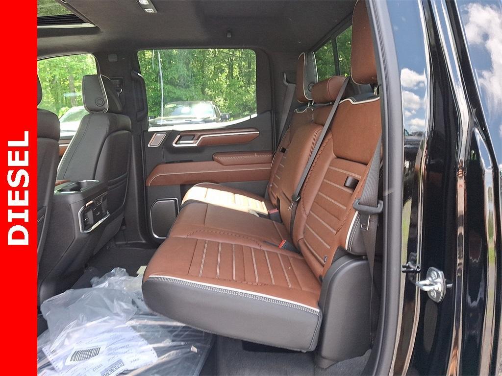 new 2025 GMC Sierra 1500 car, priced at $76,055