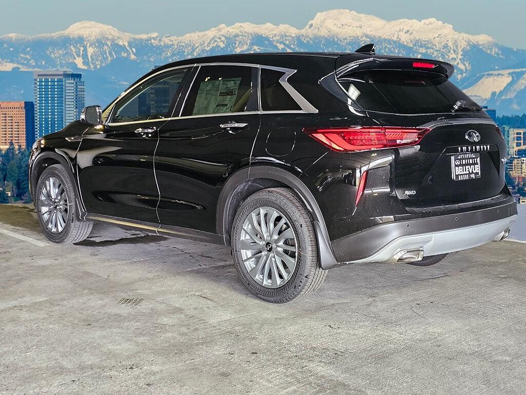 new 2024 INFINITI QX50 car, priced at $39,575