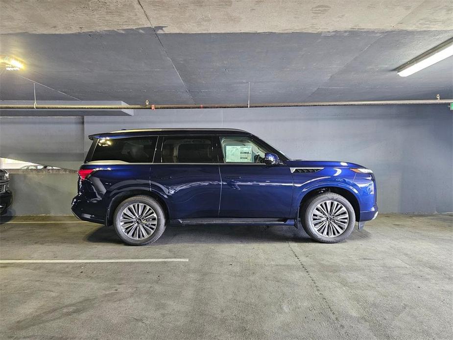 new 2025 INFINITI QX80 car, priced at $106,250