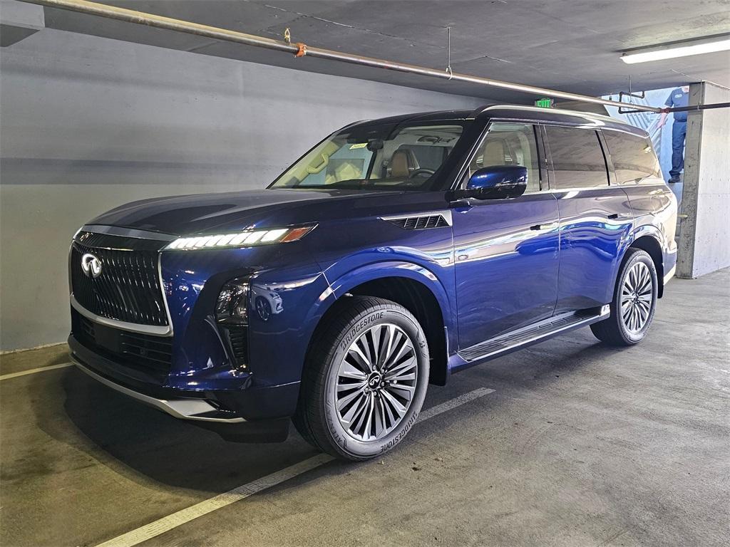 new 2025 INFINITI QX80 car, priced at $106,250