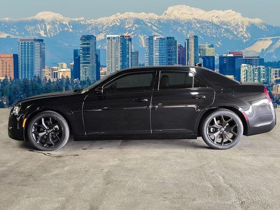 used 2021 Chrysler 300 car, priced at $21,000